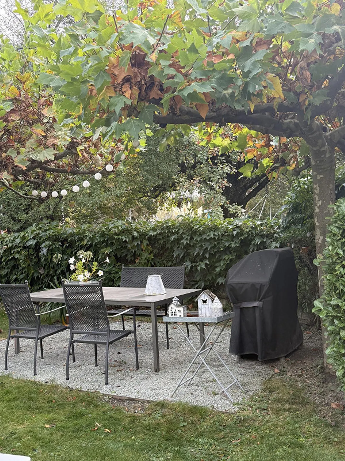 Well-maintained 6-room single-family house in sunny location with a view in Chur - Photo 8 of 15
