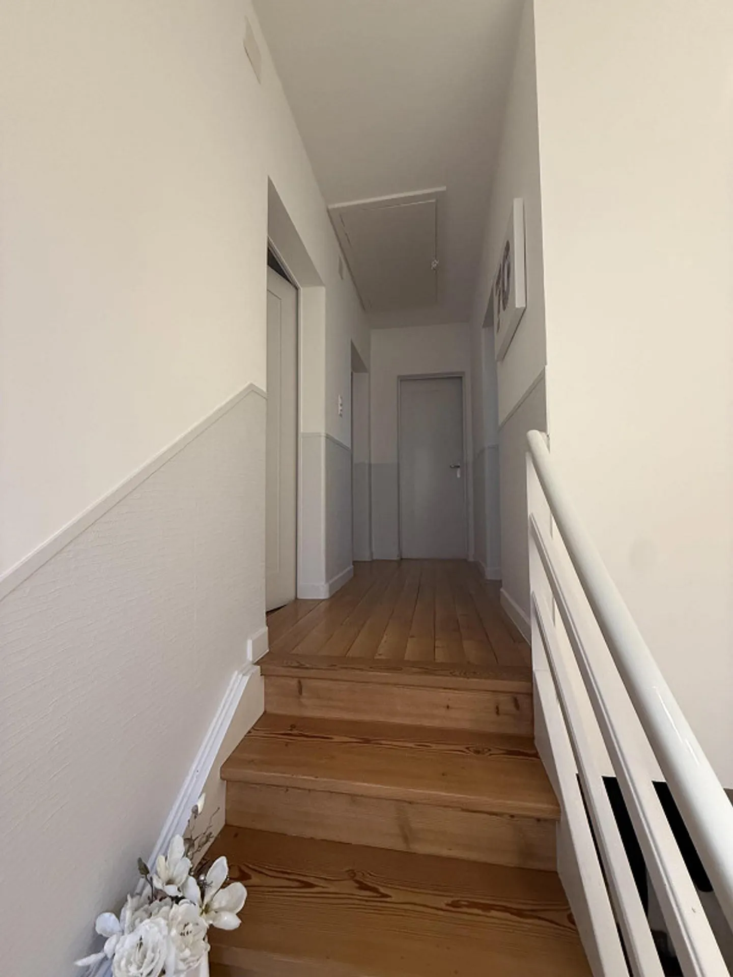 Well-maintained 6-room single-family house in sunny location with a view in Chur - Photo 12 of 15