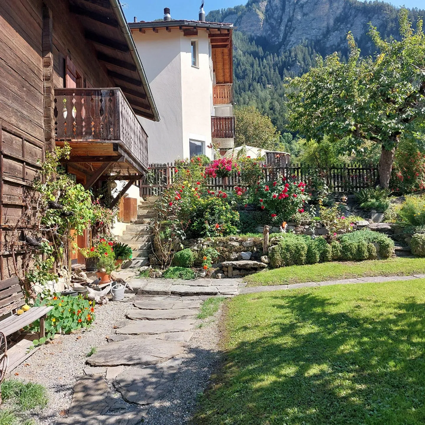 Rustikales Mehrfamilienhaus mit historischem Wert - Foto 6 von 30