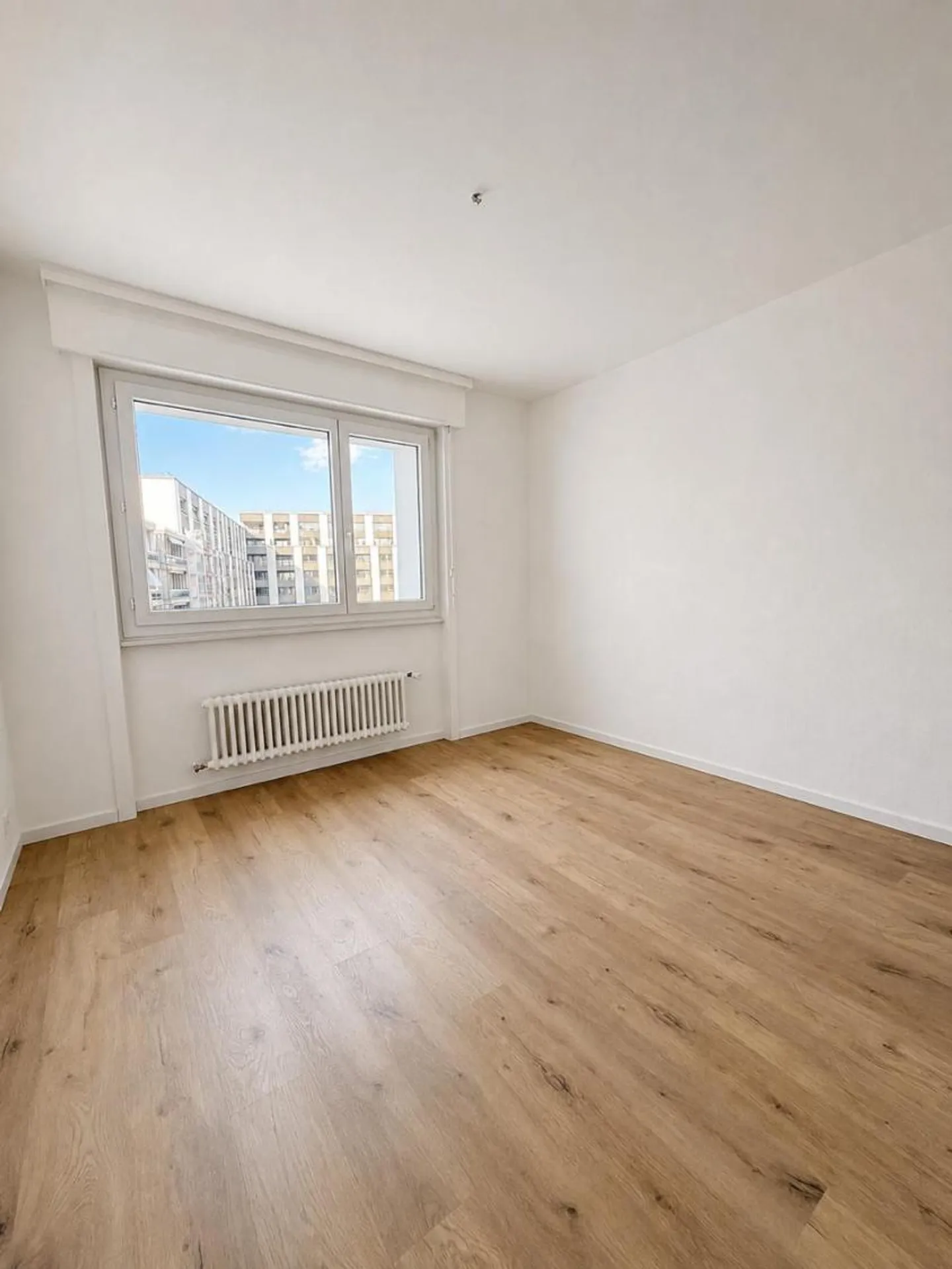 Chambre dans Appartement Moderne - Photo 3 sur 7
