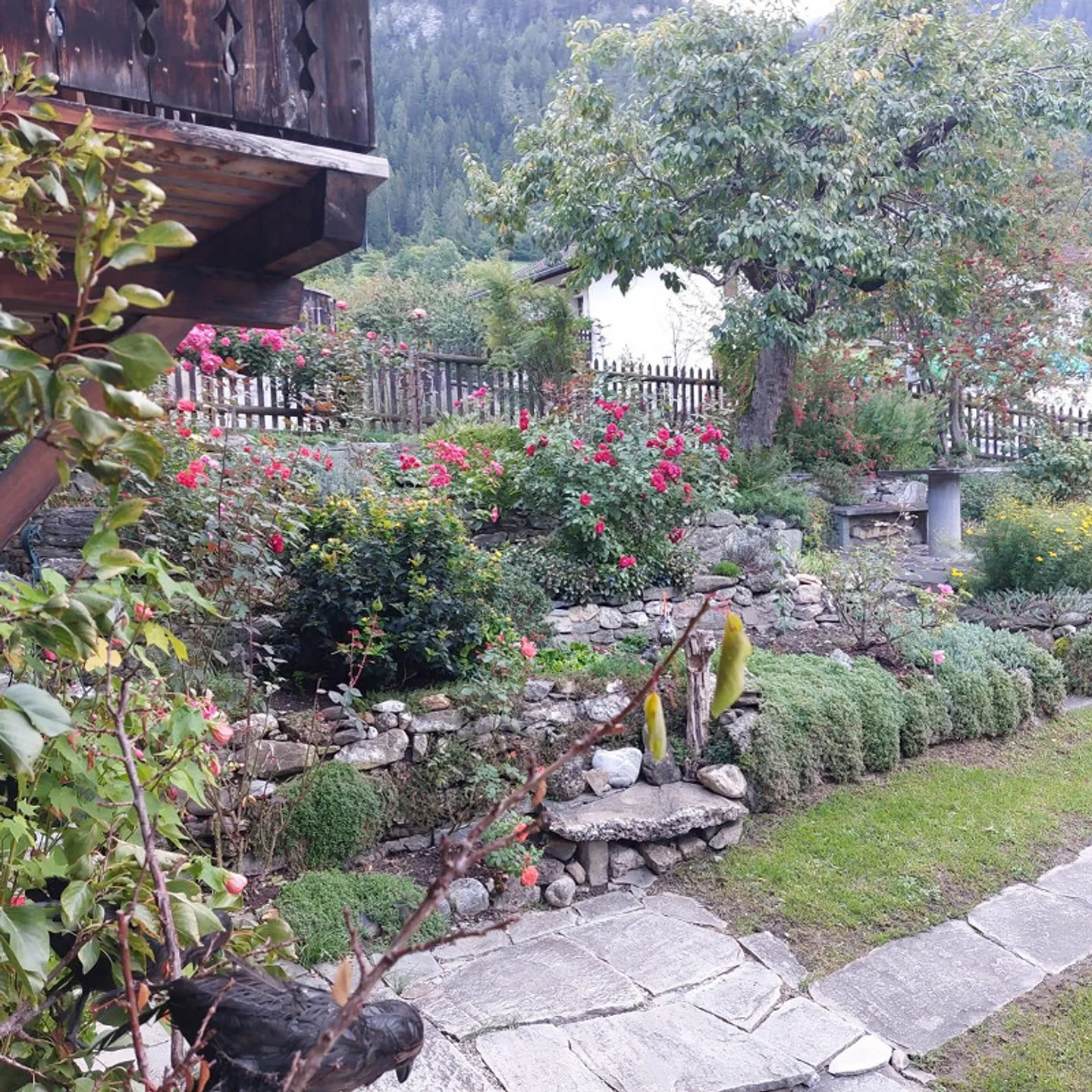 Rustikales Mehrfamilienhaus mit historischem Wert - Foto 8 von 30