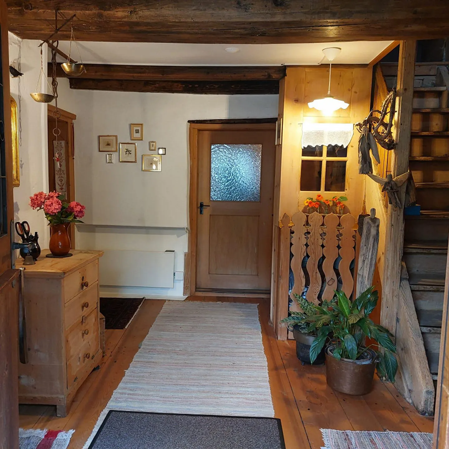 Rustikales Mehrfamilienhaus mit historischem Wert - Foto 10 von 30