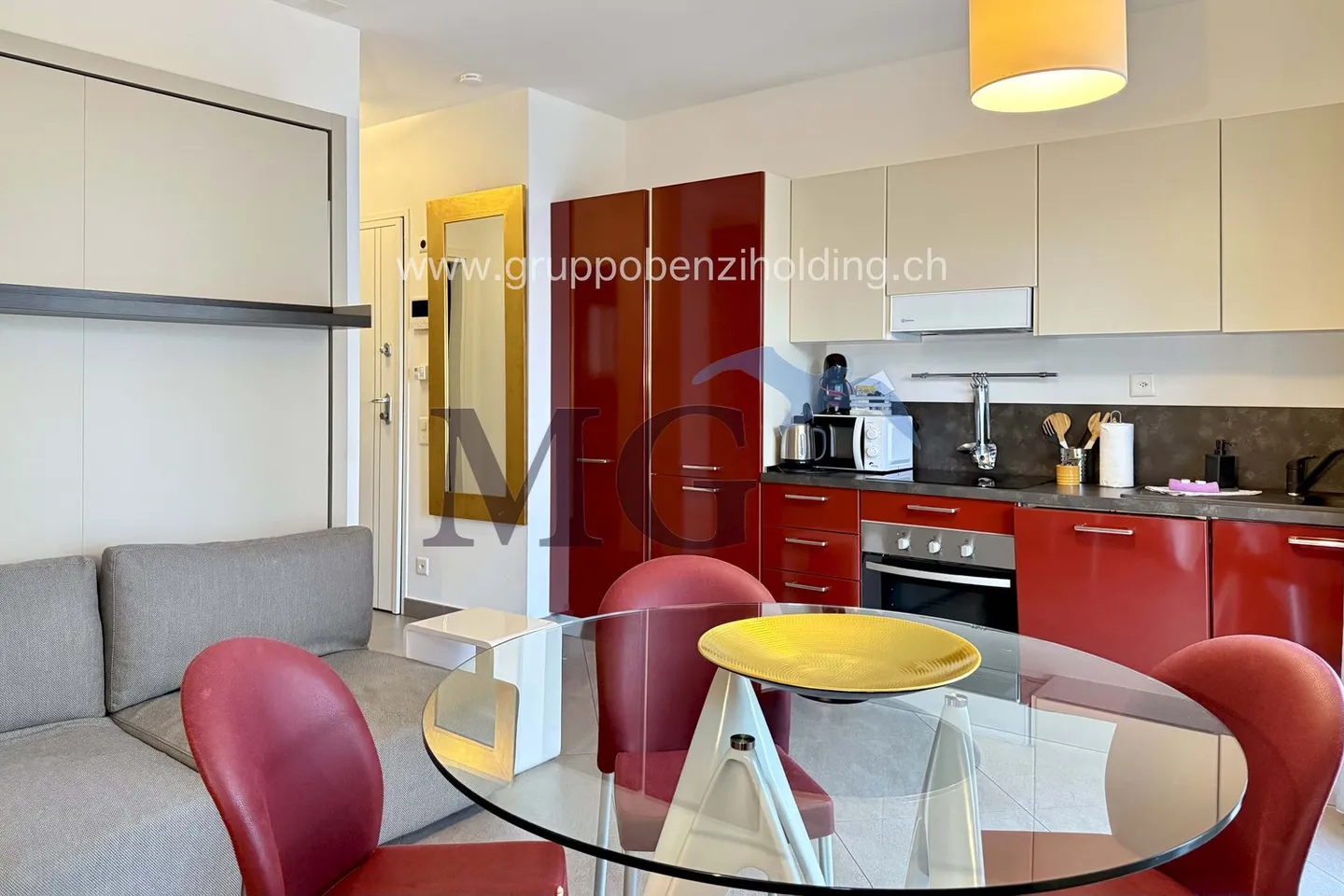 Wohnung mit 2,5 Zimmern im Zentrum von Lugano - Photo 1 of 13