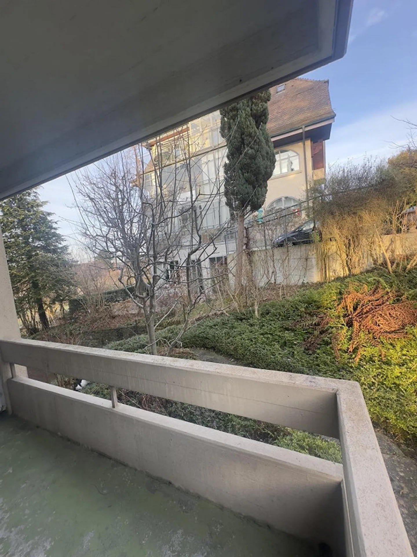 Logement TEMPORAIRE à louer dans le quartier populaire de Wesemlin - Photo 1 sur 13