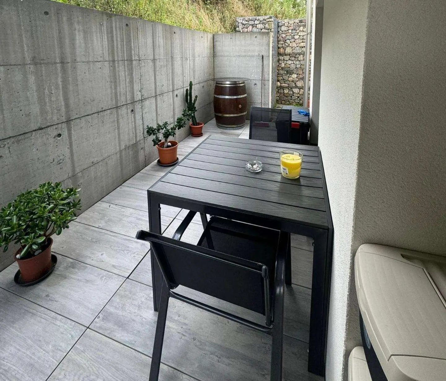 Modernes Apartment in ruhiger und panoramischer Lage - Foto 4 von 4
