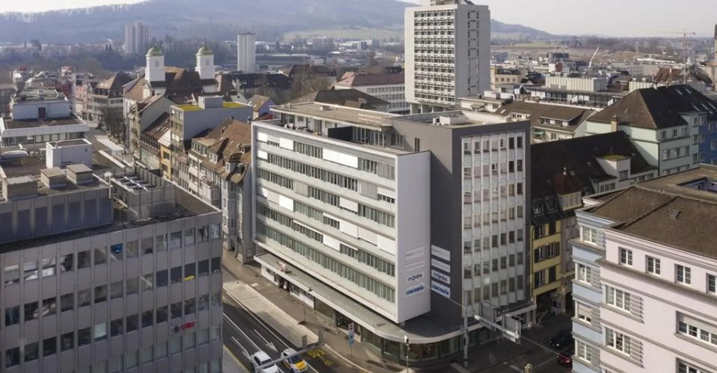 Ufficio nel cuore di Olten in affitto - tre mesi di affitto GRATIS! - Foto 1 di 8