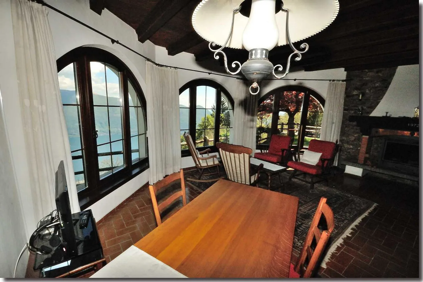 Unique Chalet with Lake View - Photo 26 of 30