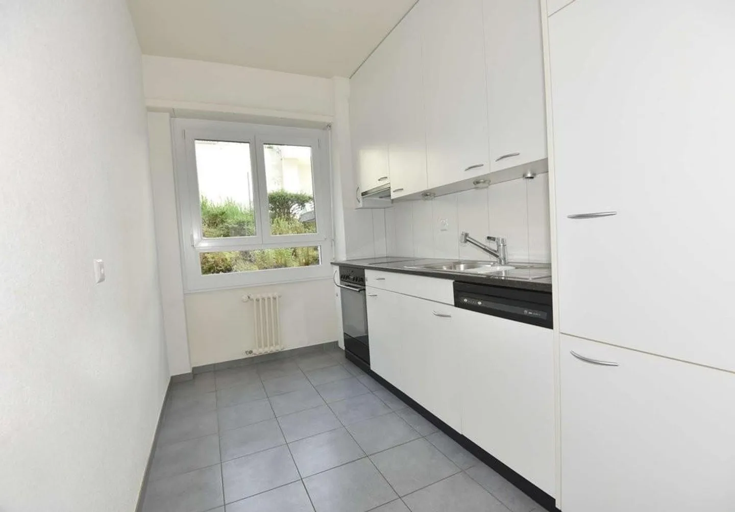 4-Zimmer-Unterkunft, ruhige Umgebung, Grünfläche - Foto 5 von 11