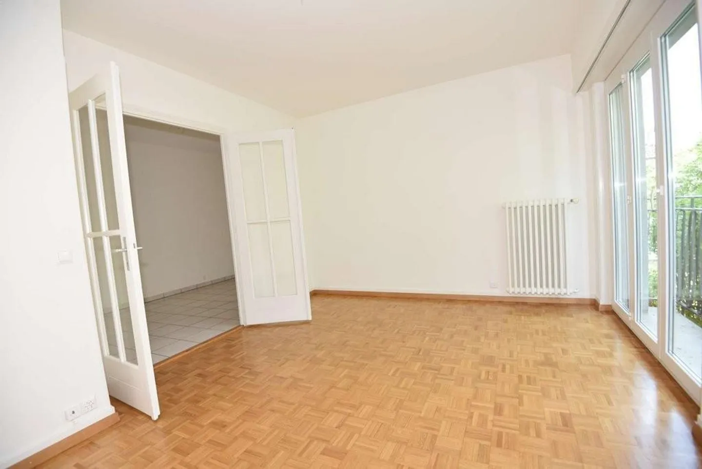 4-Zimmer-Unterkunft, ruhige Umgebung, Grünfläche - Foto 3 von 11