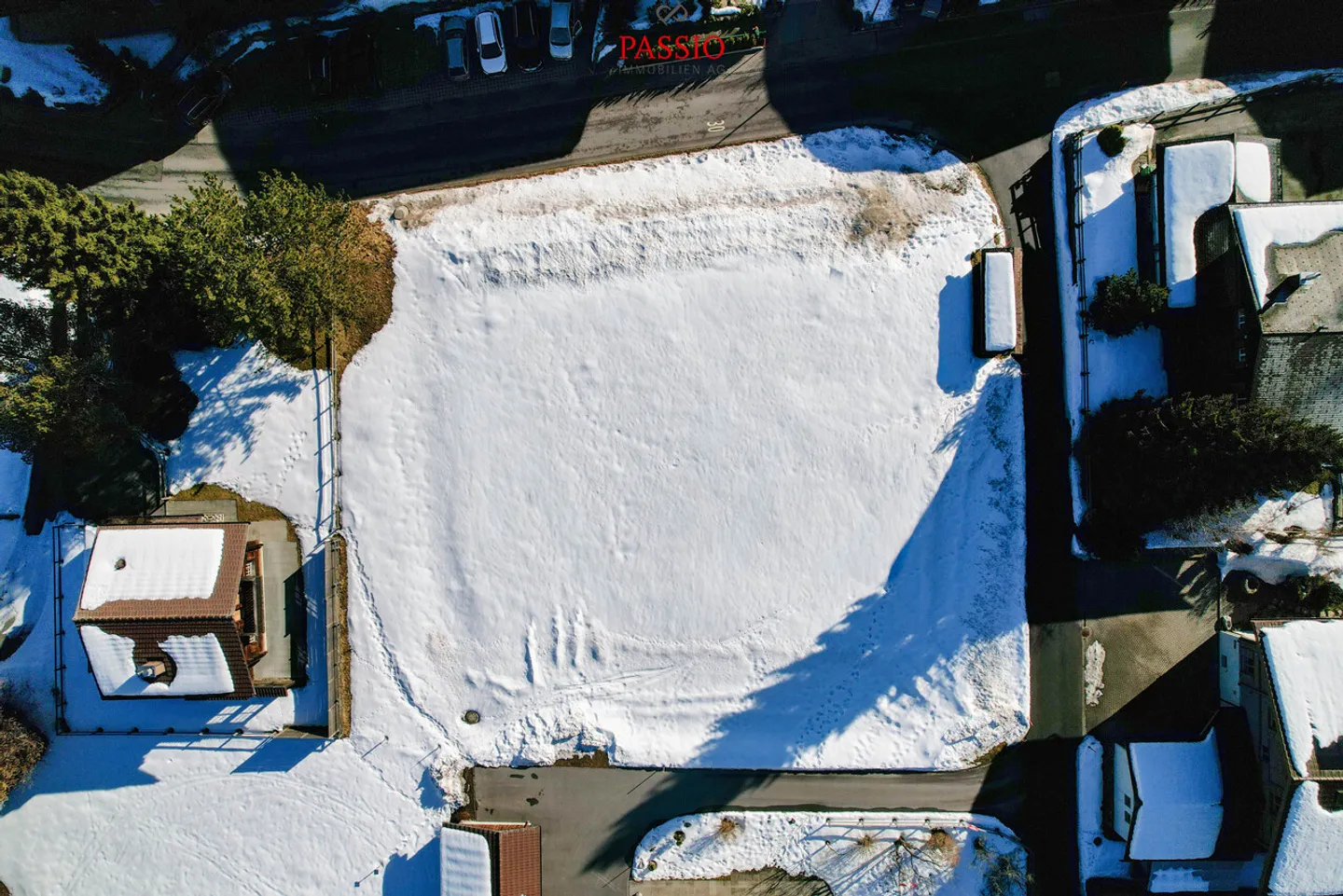 Attraktives Bauland von 1'332m² in Saanen b. Gstaad - Photo 2 of 6