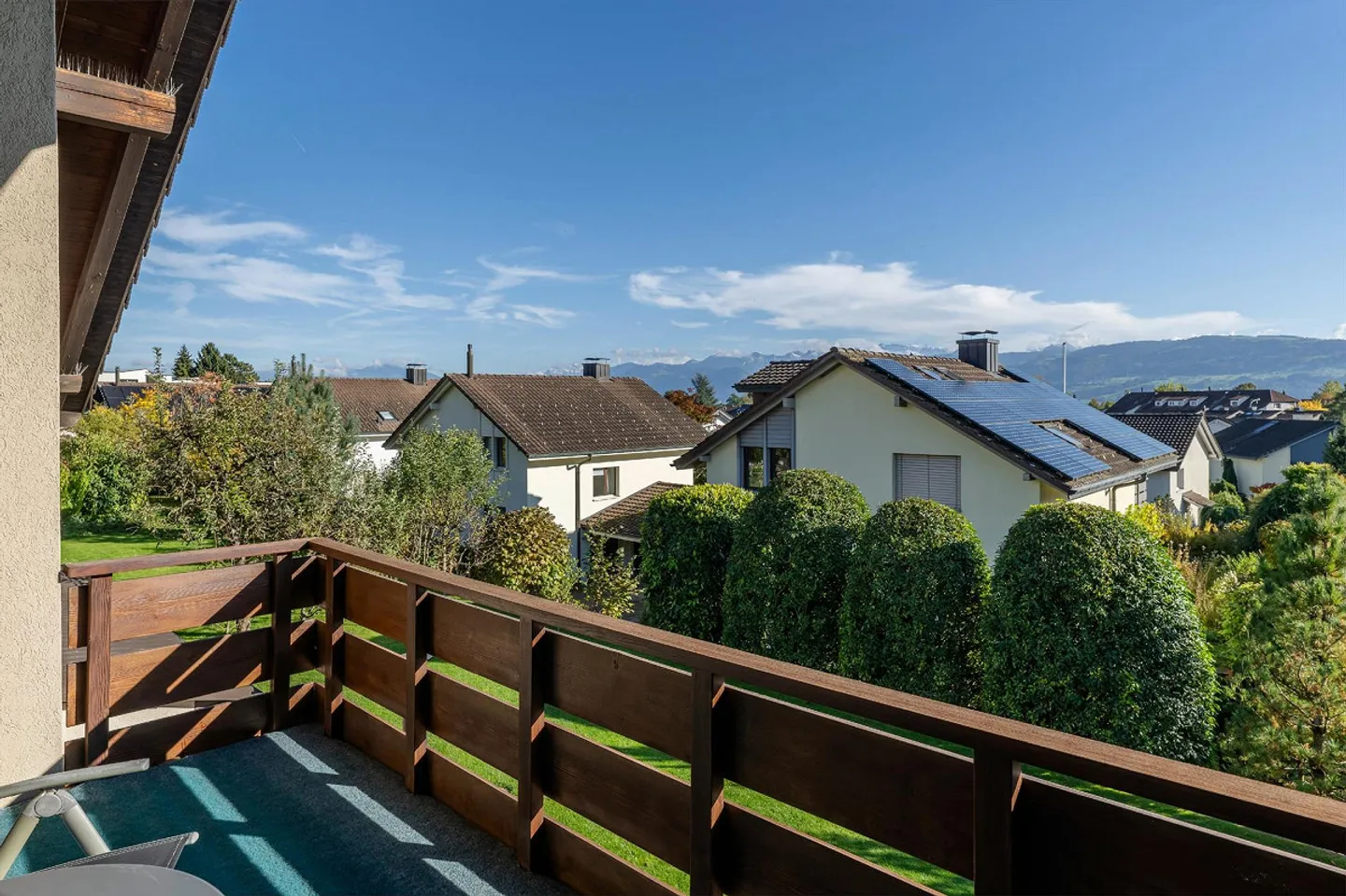 Family Dream in the Green - Photo 7 of 8