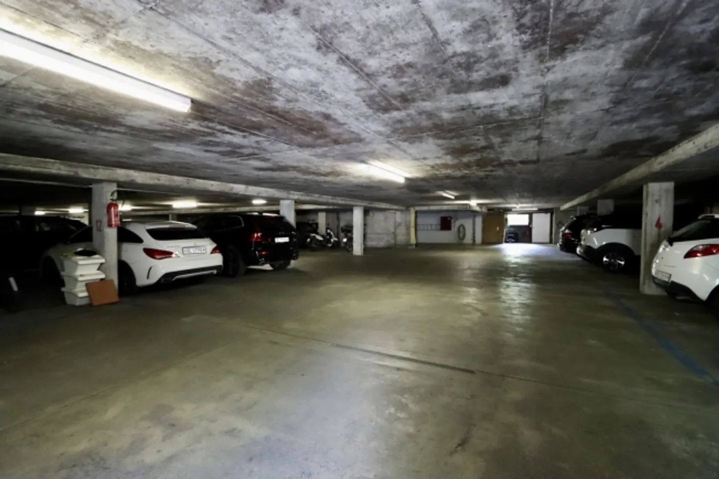 Ipsach - Parking space available - Photo 7 of 11