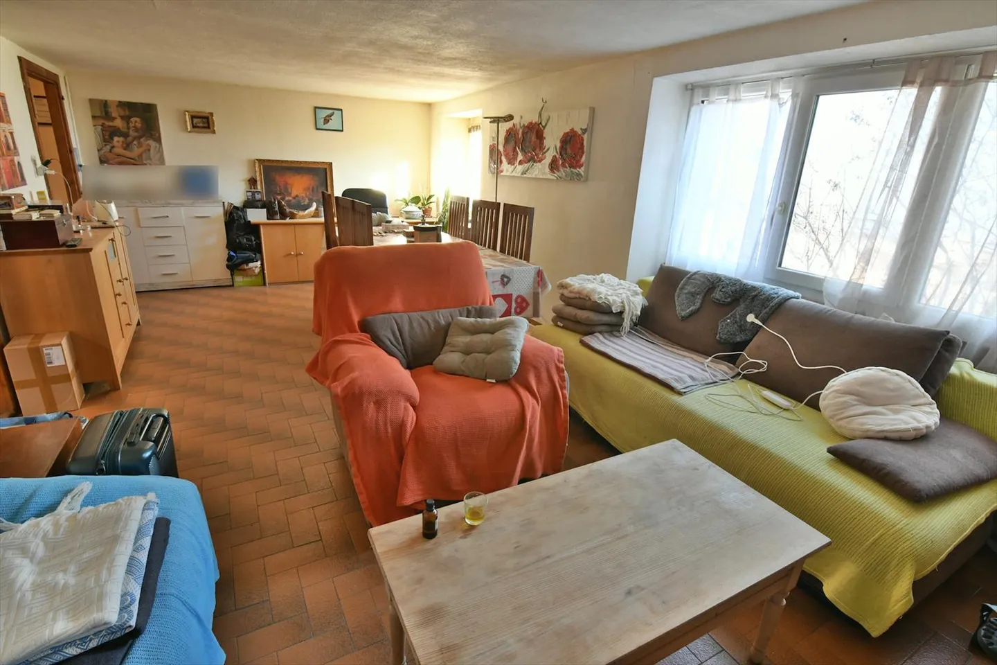 Da acquistare a Chamoson/VS, propriet
à composta da 3,5 appezzamenti, 1 casa e 1 fienile - Foto 3 di 19