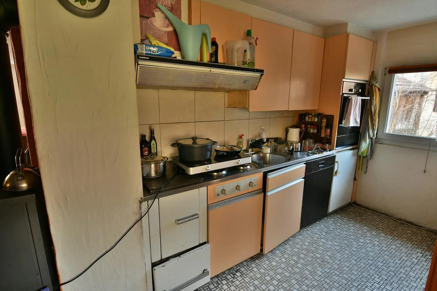 Da acquistare a Chamoson/VS, propriet
à composta da 3,5 appezzamenti, 1 casa e 1 fienile - Foto 5 di 19
