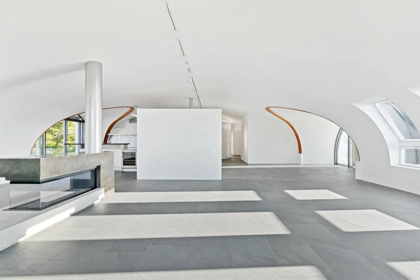 Apartment for sale - Photo 1 of 12