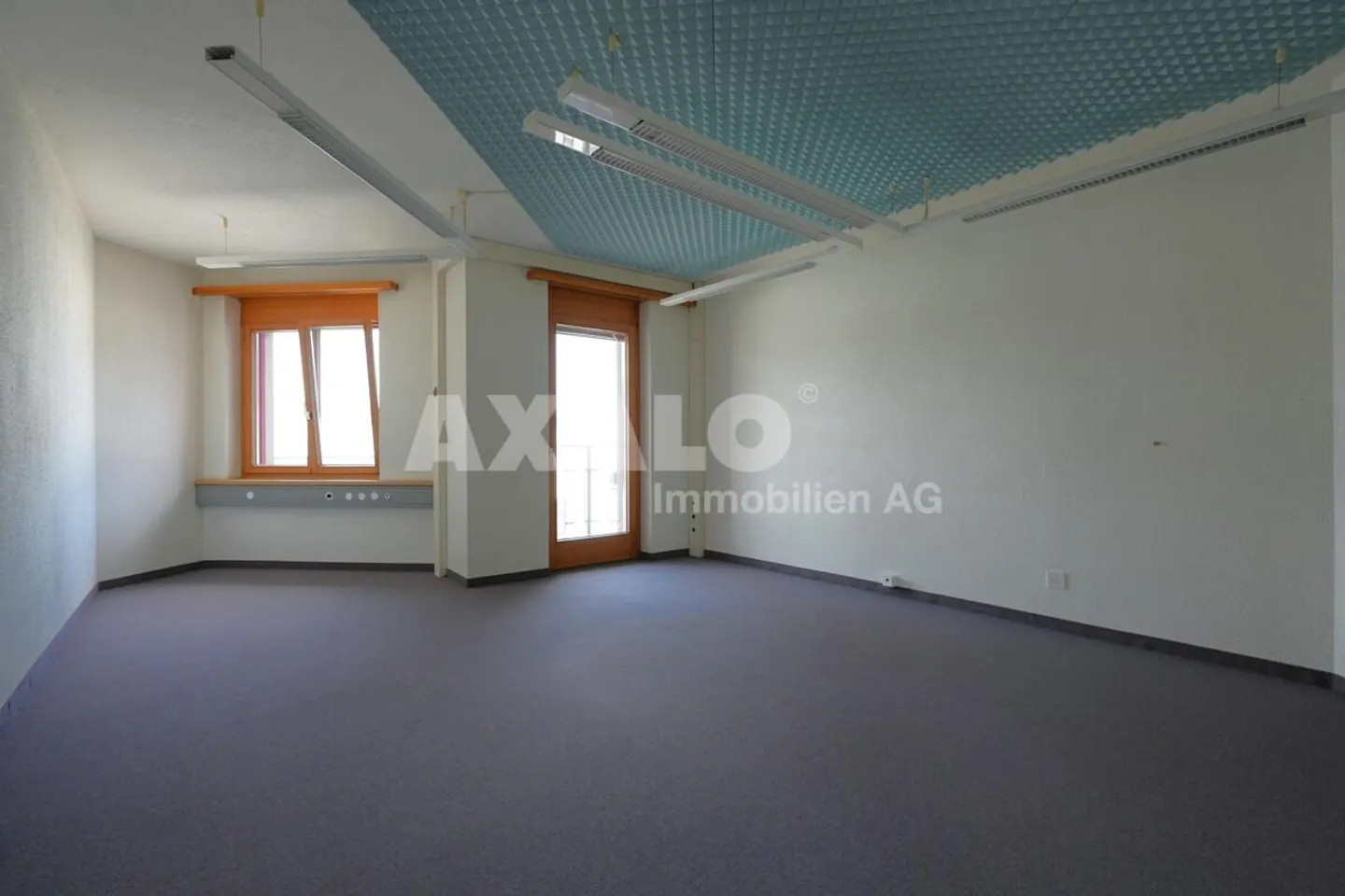 Spazio ufficio/pratica luminoso in una posizione ben collegata a Sevelen - Foto 5 di 12