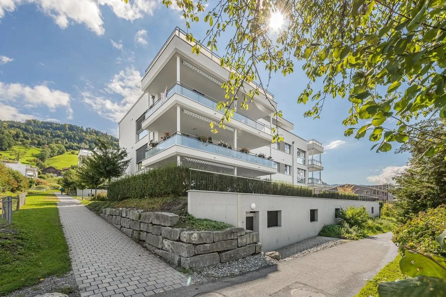 Bien immobilier à louer - Photo 1 sur 2