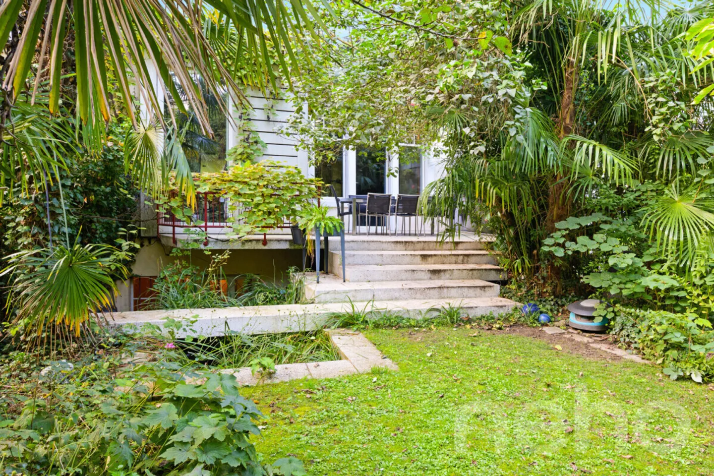 Villa de ville élégante avec caractère dans le quartier populaire de Bachletten - Photo 8 sur 13