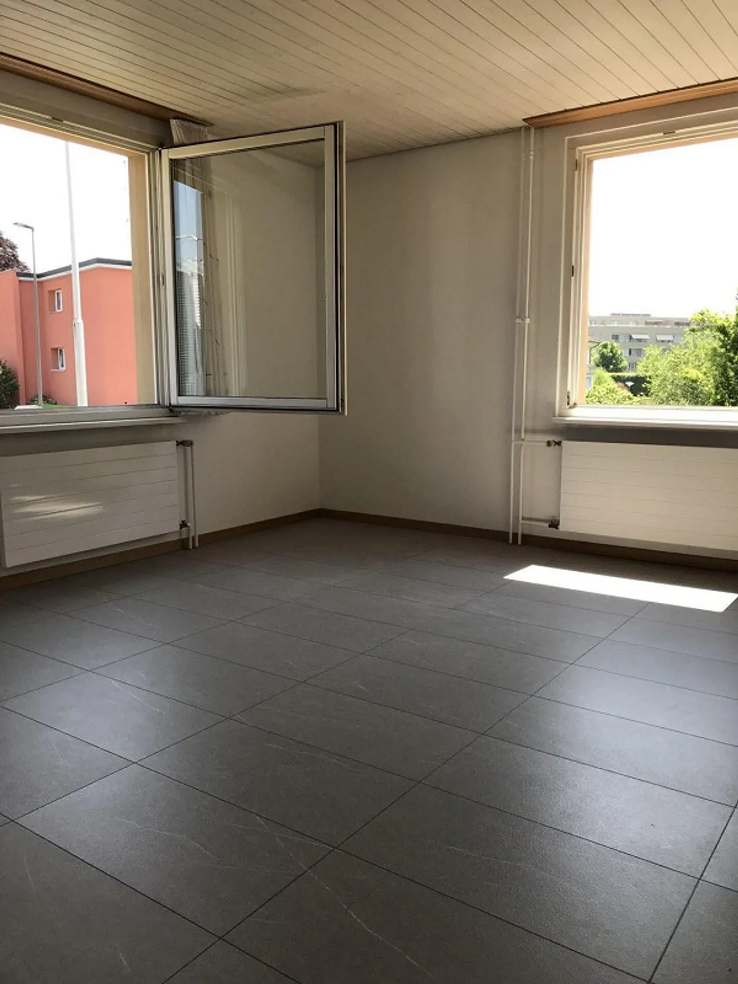 1 ZIMMERWOHNUNG MIT SEP. BAD - IDEAL FÜR WOCHENAUFENTHALTER - Photo 5 of 10
