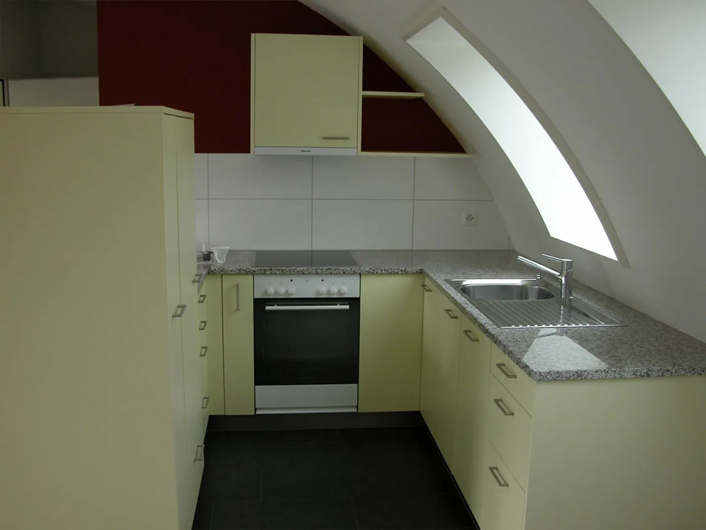 Great 3 1/2-room apartment in Liestal - exclusive near the train station! - Photo 5 of 12