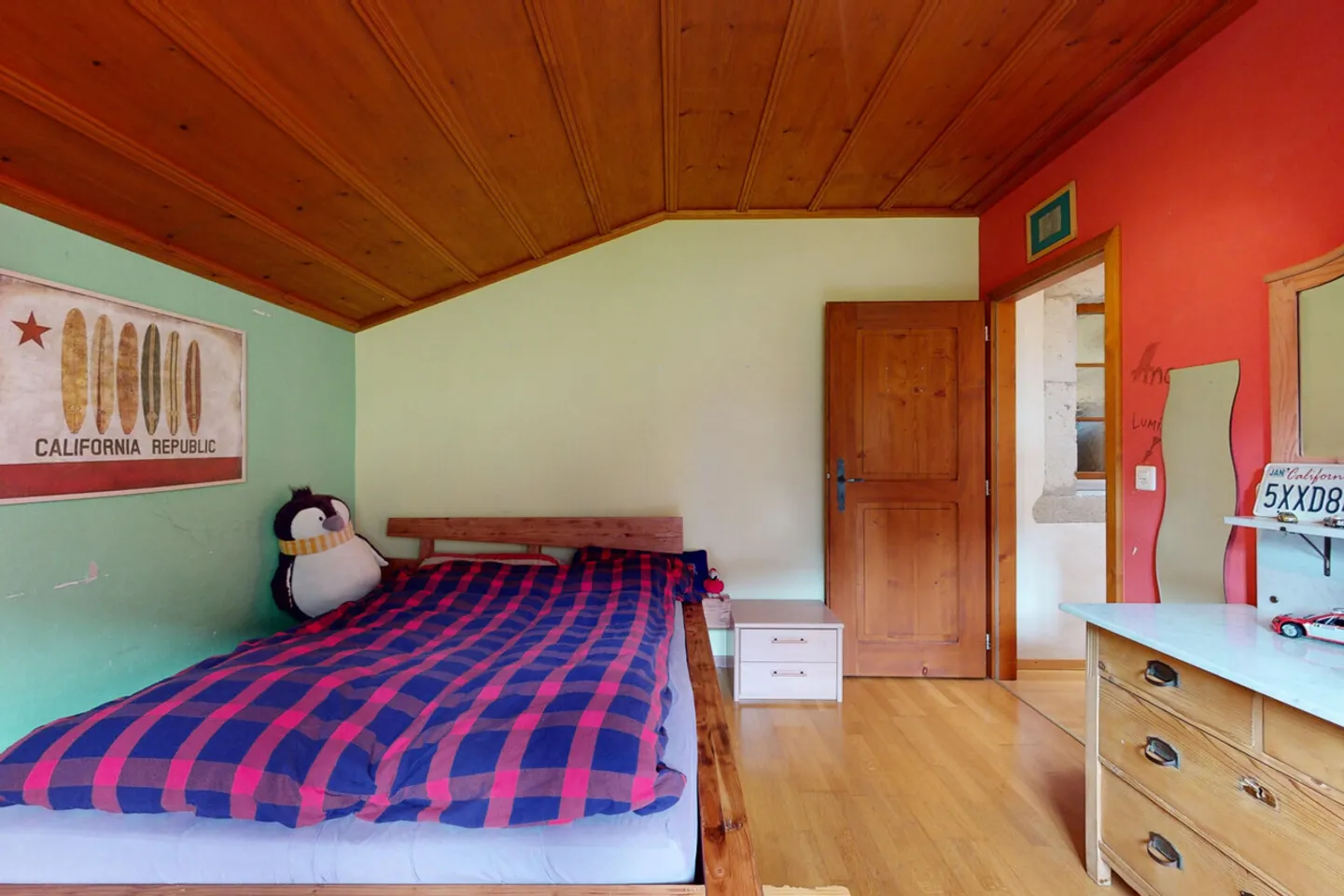 Die perfekte Balance: Zeitgenössische Eleganz und Ruhe in Court - Foto 19 von 28