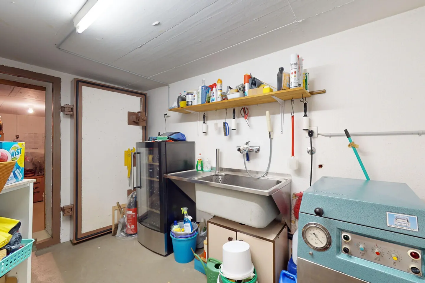 Die perfekte Balance: Zeitgenössische Eleganz und Ruhe in Court - Foto 23 von 28