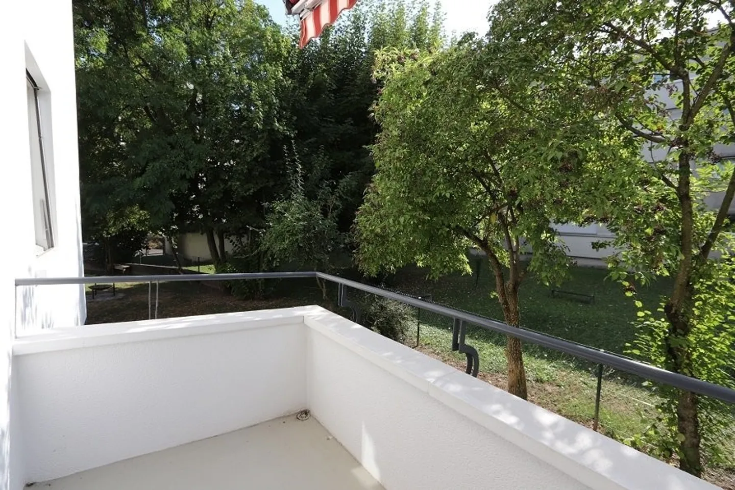 3.5-room apartment near the city - Photo 8 of 8