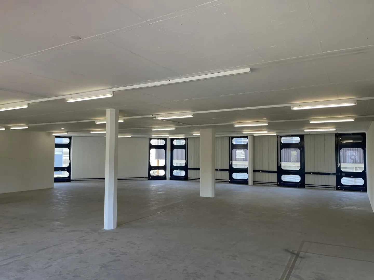 Versatile Office Space in Grindel - Photo 5 of 5