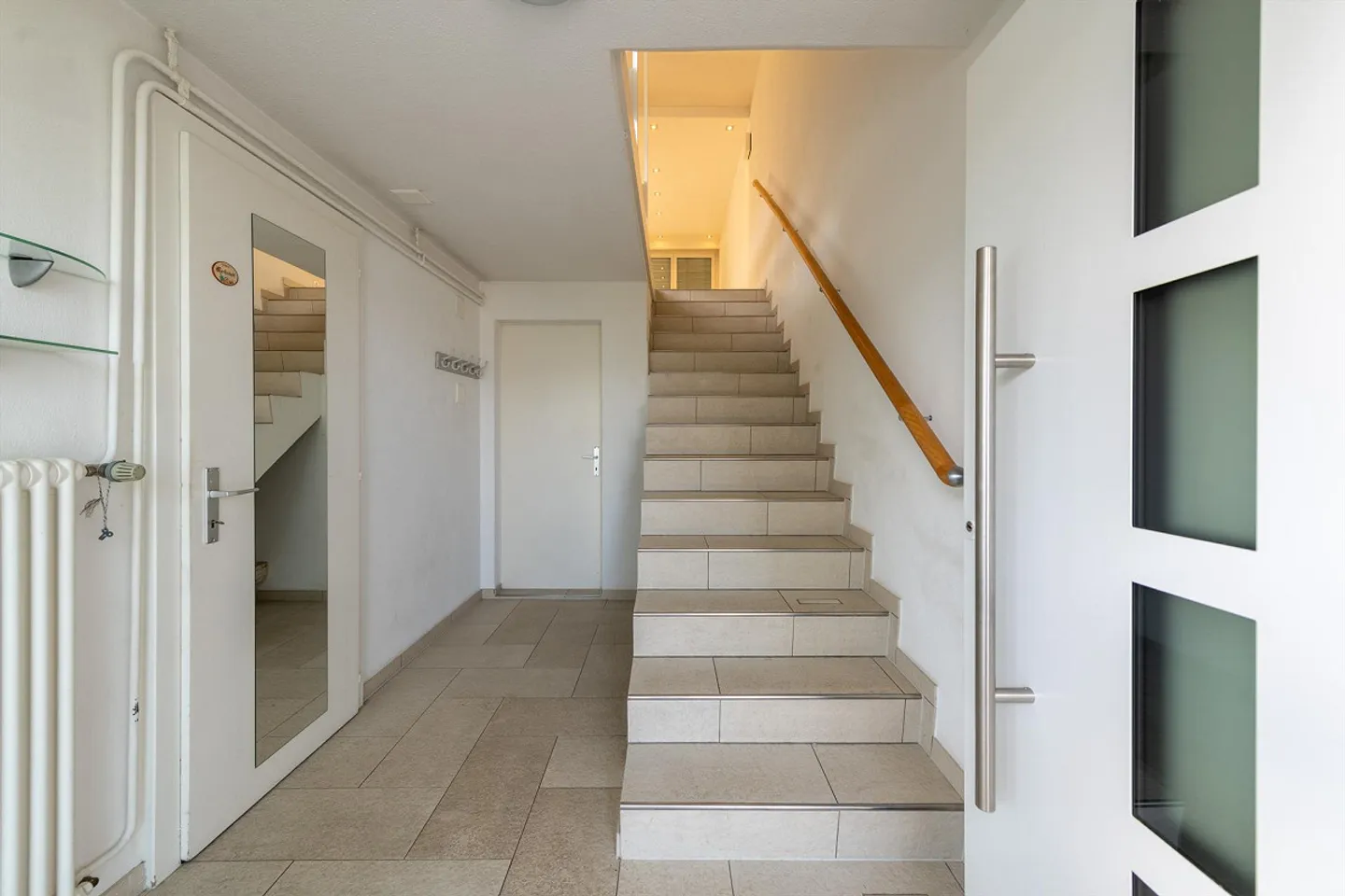 Charmantes Reihenhaus in Gwatt - Foto 2 von 21