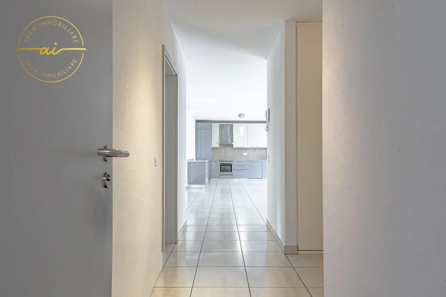 Geräumiges Apartment in Castel San Pietro - Foto 3 von 13