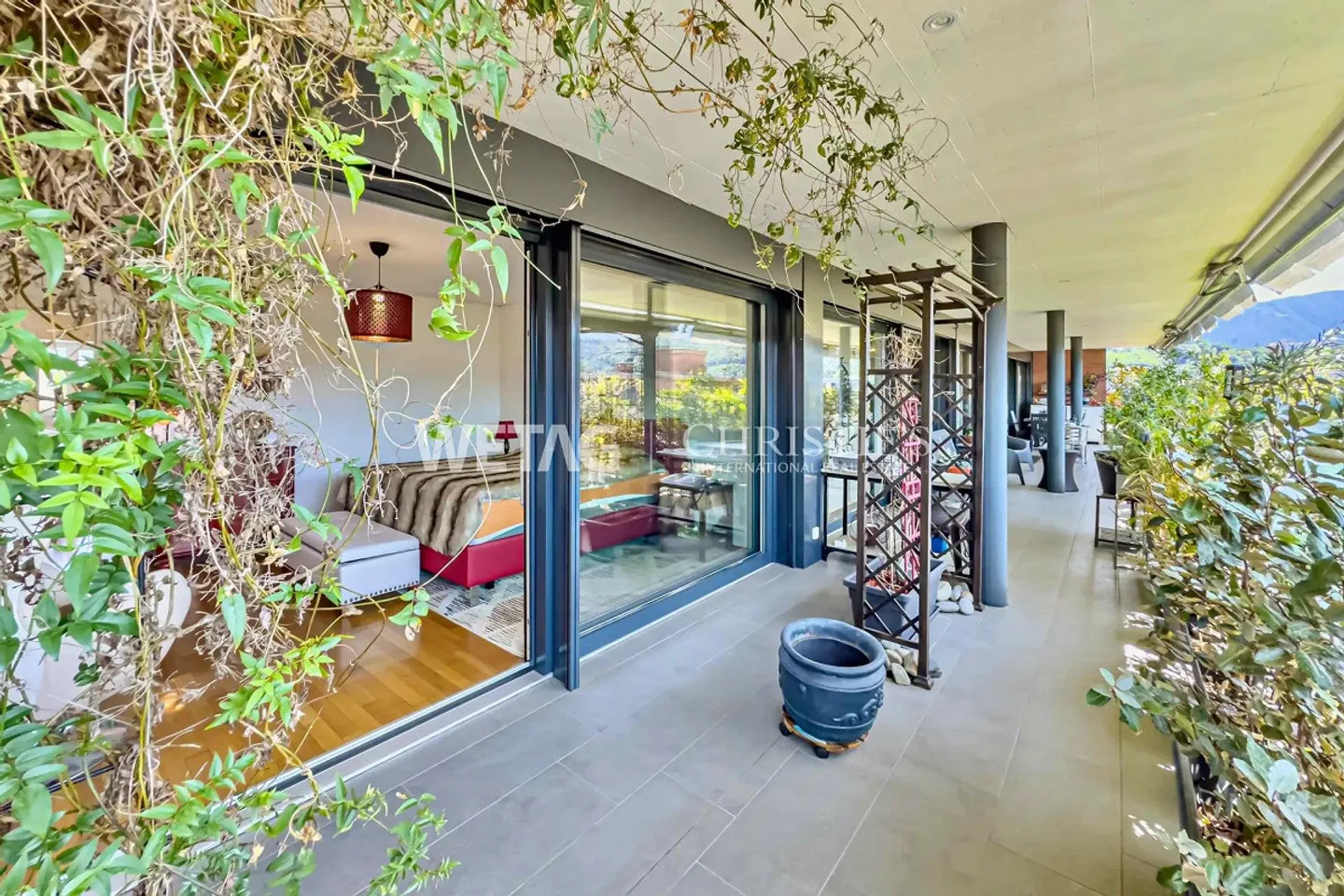 Lugano-Agno: Penthouse Apartment near Lake Lugano for Sale - Photo 11 of 11