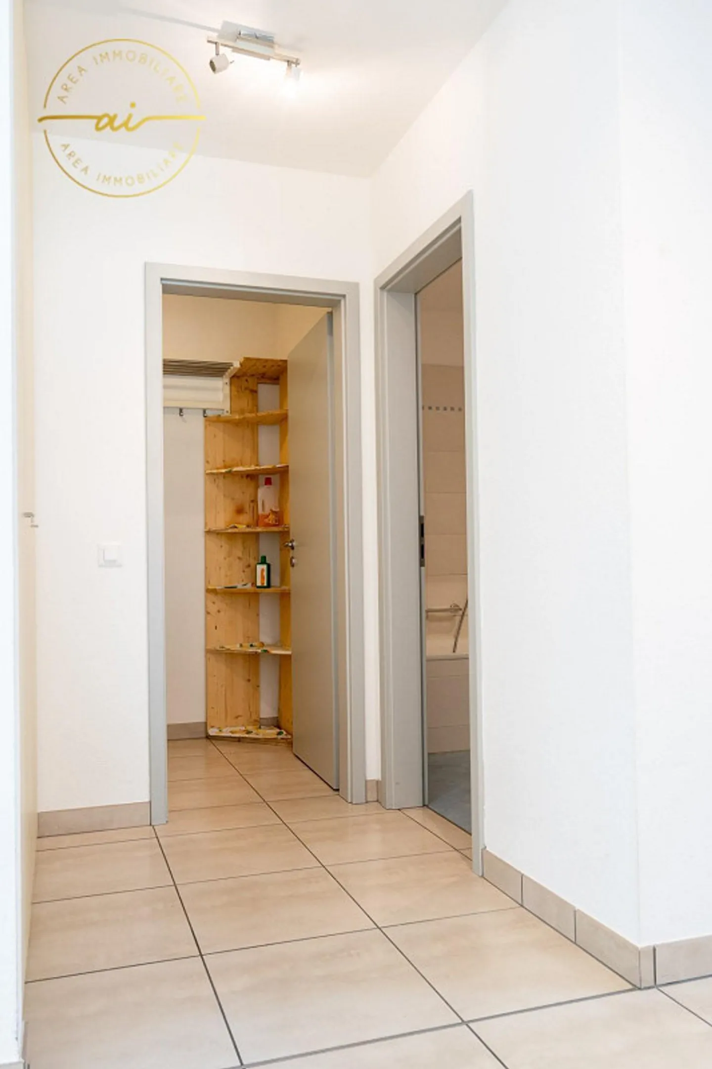 Geräumiges Apartment in Castel San Pietro - Foto 4 von 13