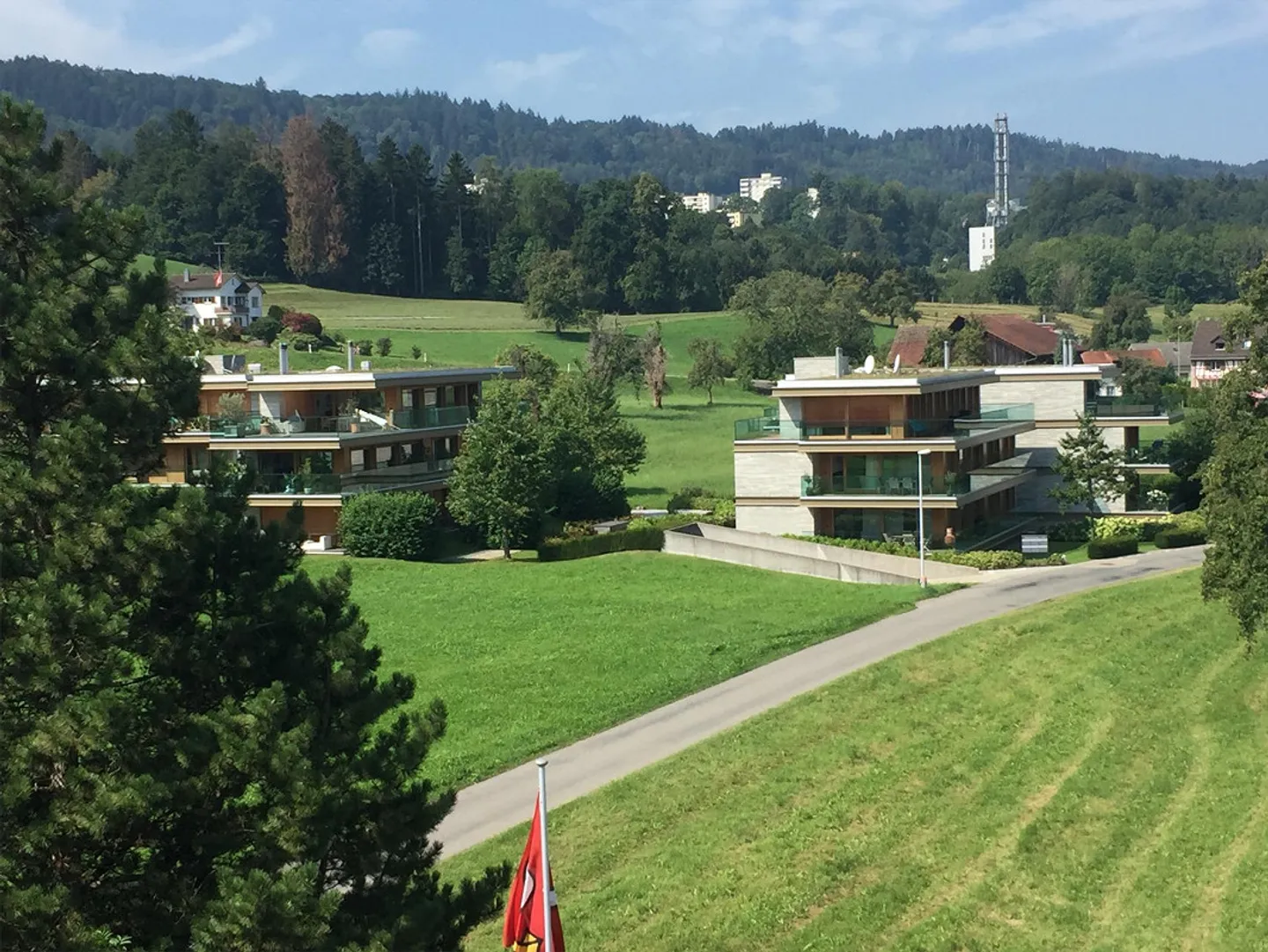 Wunderschöne, einzigartige Wohnung mitten im Grünen - Foto 3 di 8