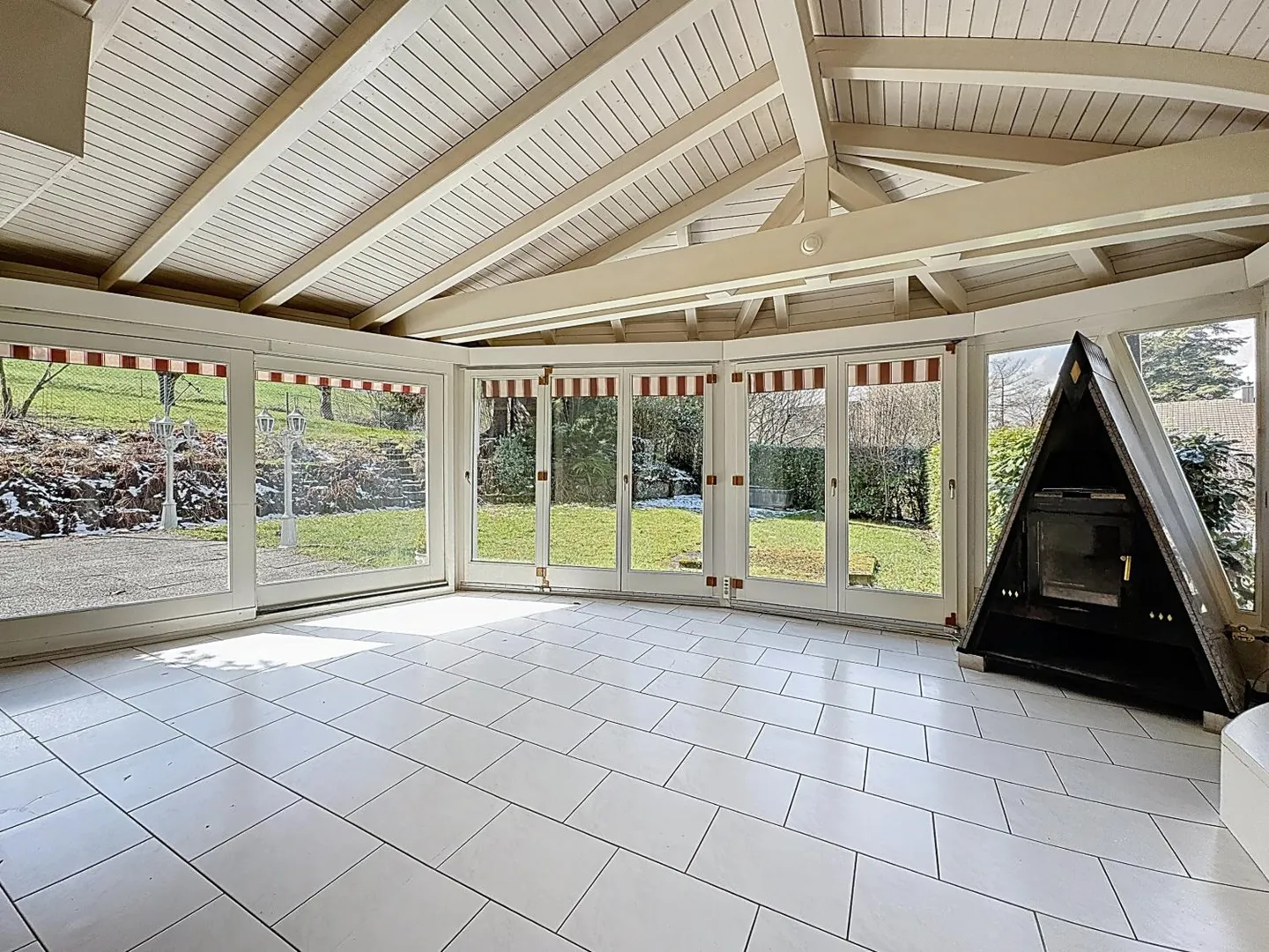 Charmante Maison à Rénover - Photo 4 sur 13