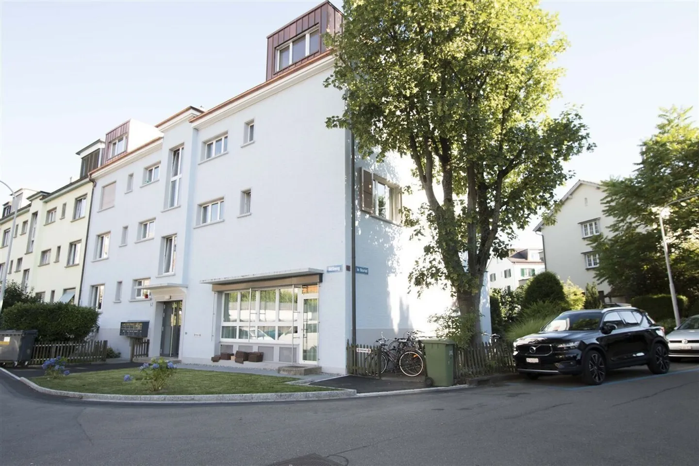 Penthouse premium avec vue & aménagement moderne Zurich Wiedikon - Photo 1 sur 10