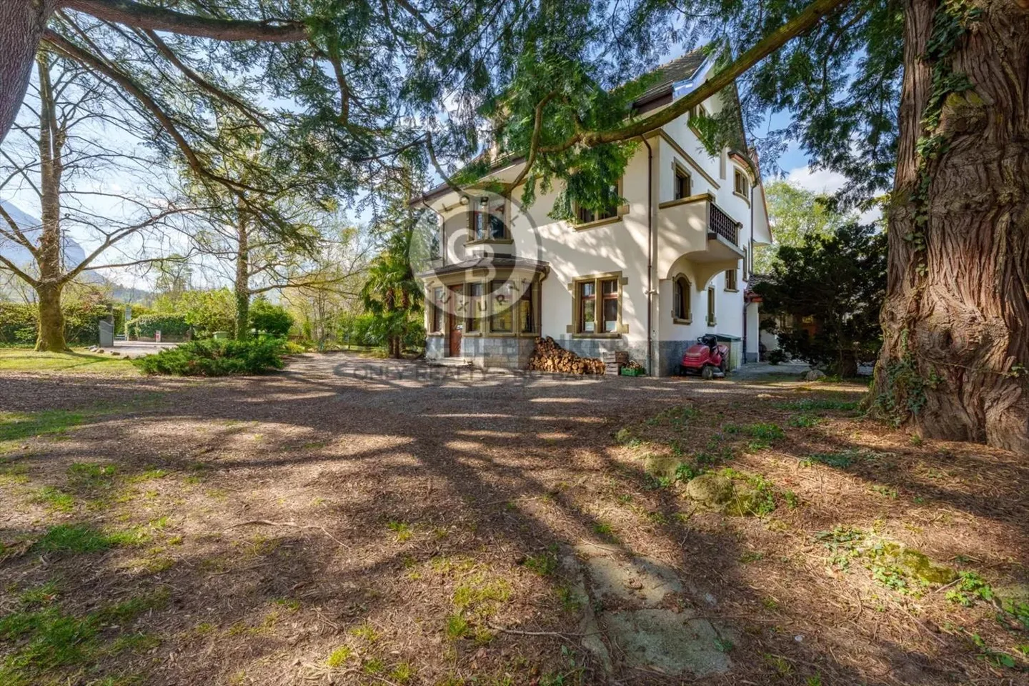 SOMPTUEUSE MAISON DE MAITRE AVEC JARDIN D'EXCEPTION - Photo 5 sur 13