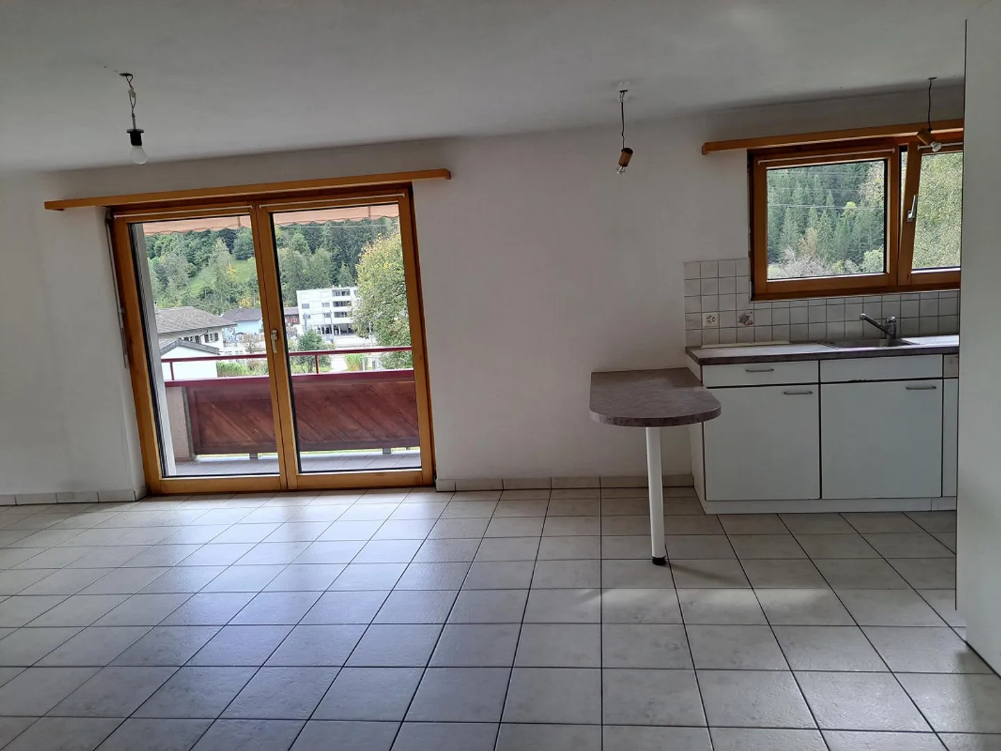 Hauswart mit 4 1/2 Zi. Wohnung - Foto 3 von 16