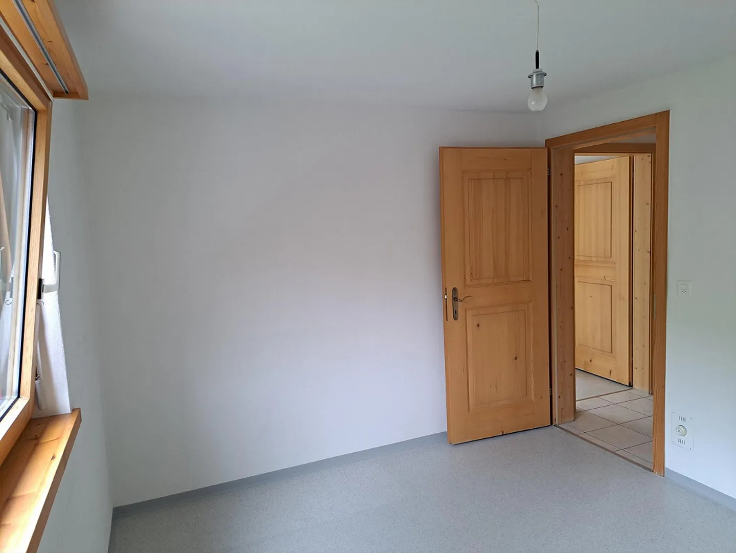 Hauswart mit 4 1/2 Zi. Wohnung - Foto 12 von 16