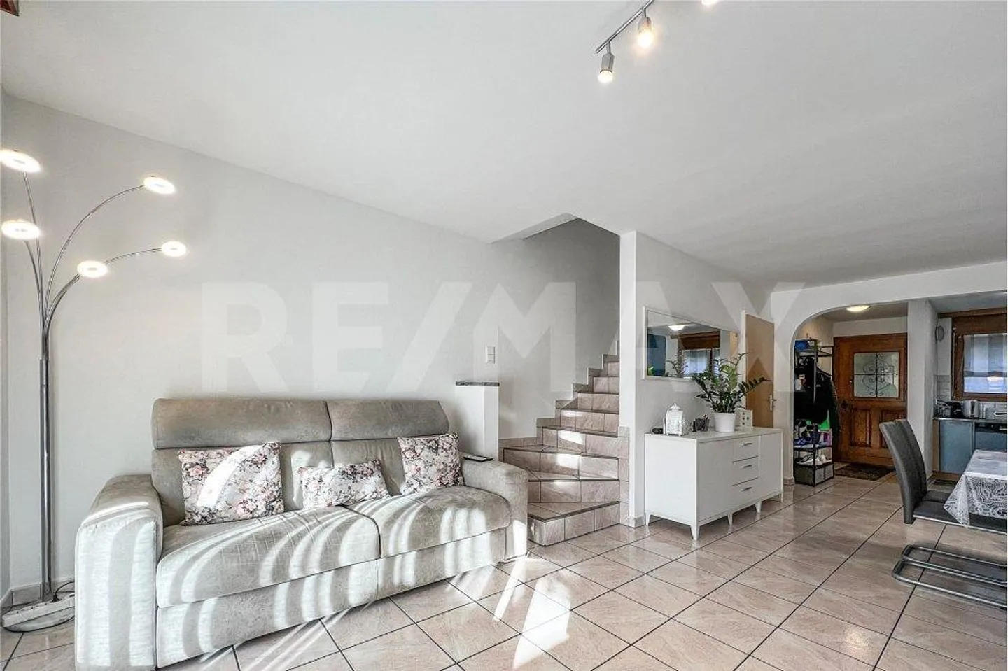 Reihenhaus mit 4,5 Zimmern - Foto 6 von 13