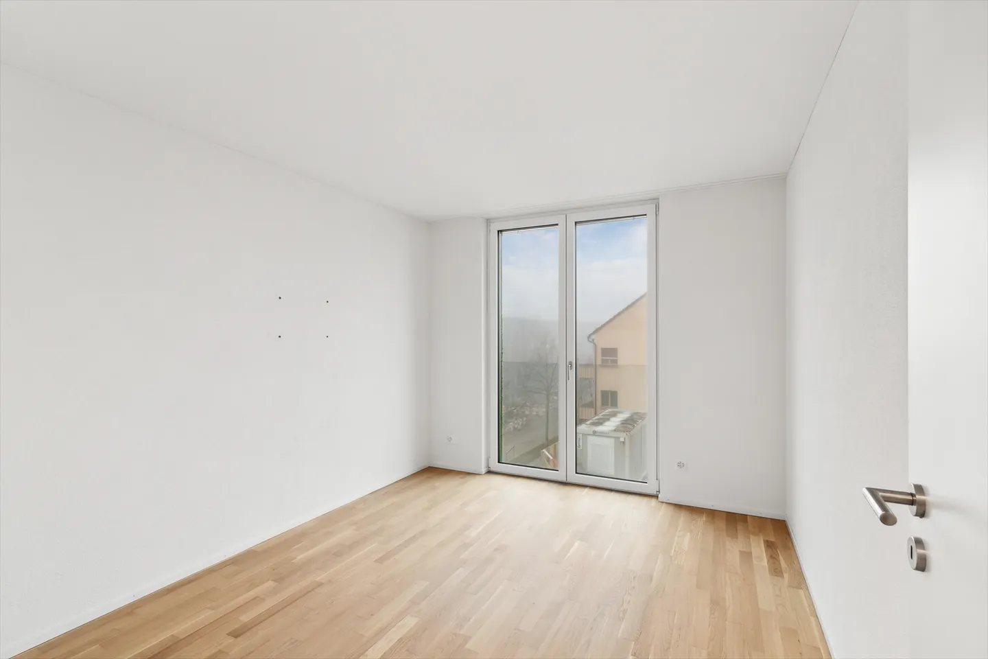 3.5 Room Apartment - Photo 7 of 12