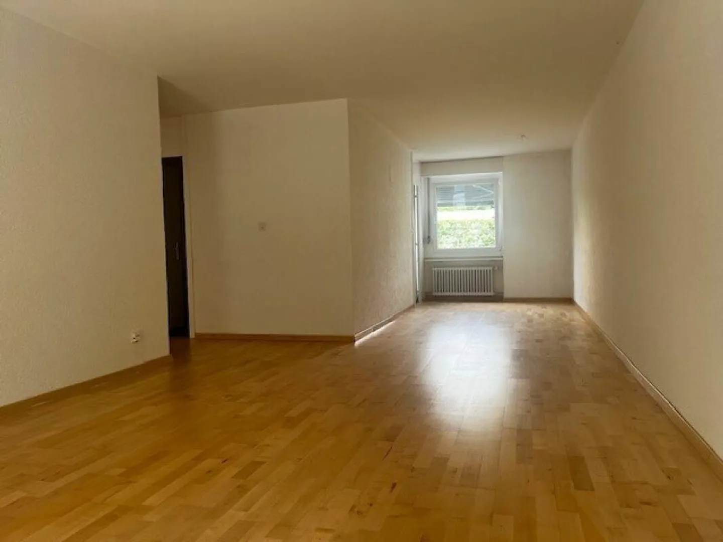 3.5 Zimmer Wohnung - Foto 2 von 10