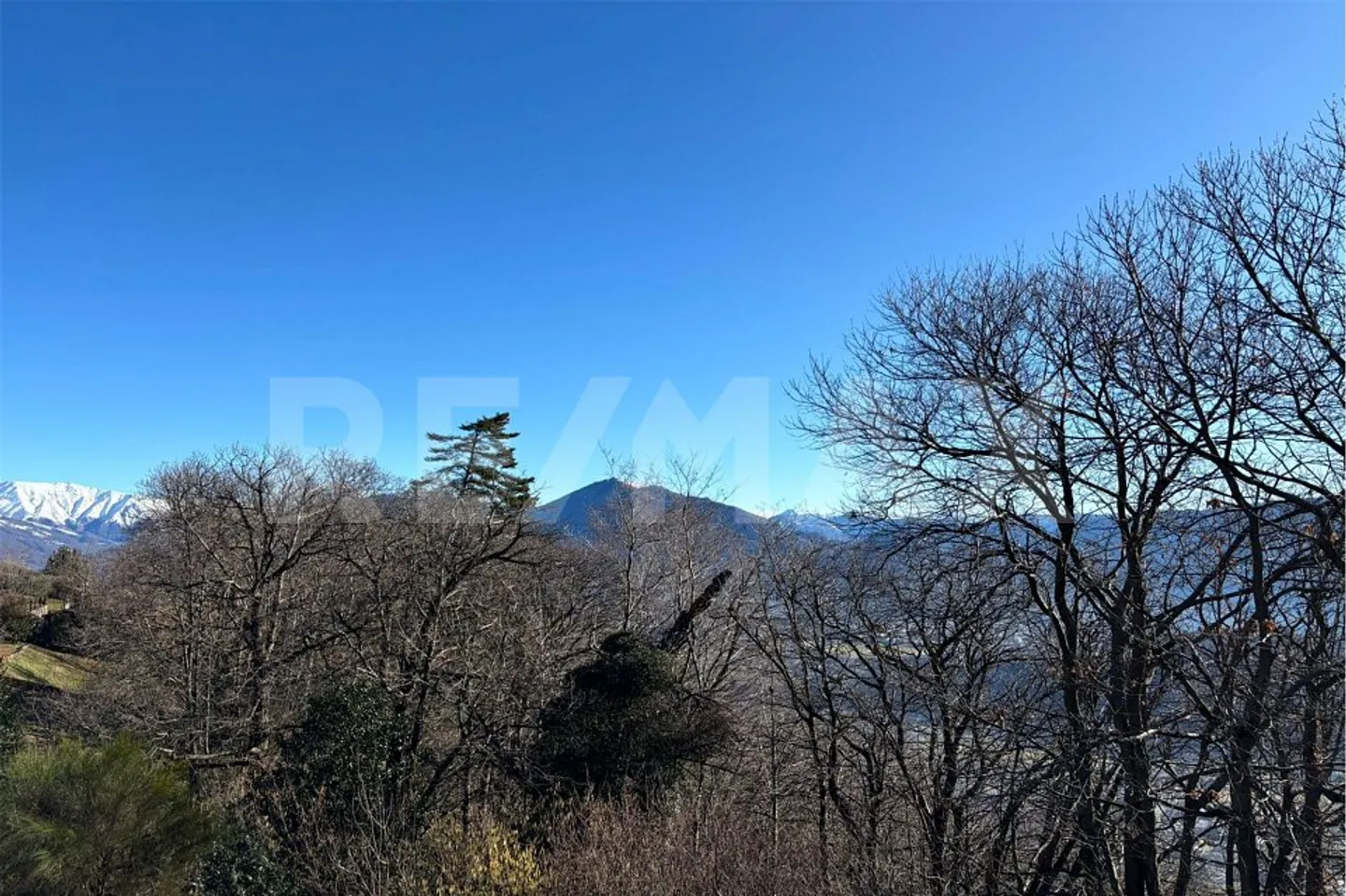 Building plot in Cademario with open view - Photo 8 of 13