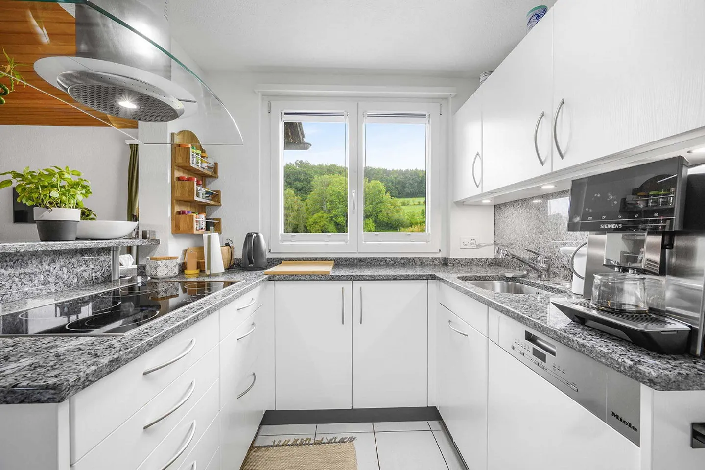 INVESTI DOVE LA POSIZIONE E IL RENDIMENTO CONVINCONO - Foto 5 di 5