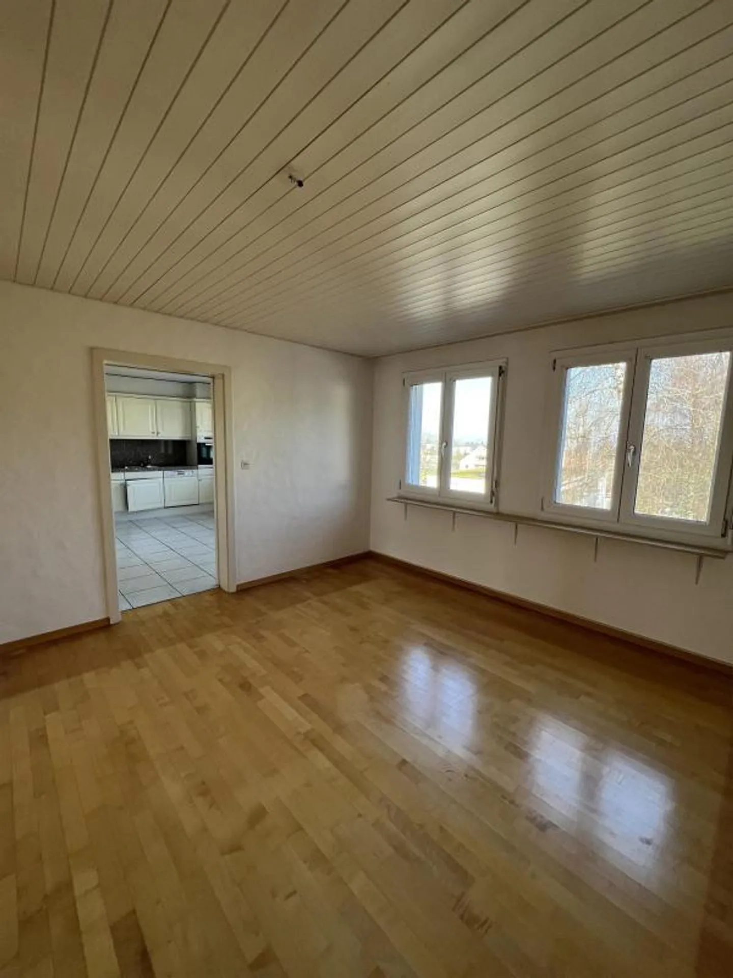 Appartement temporaire et spacieux à l'est de la ville - Photo 8 sur 19