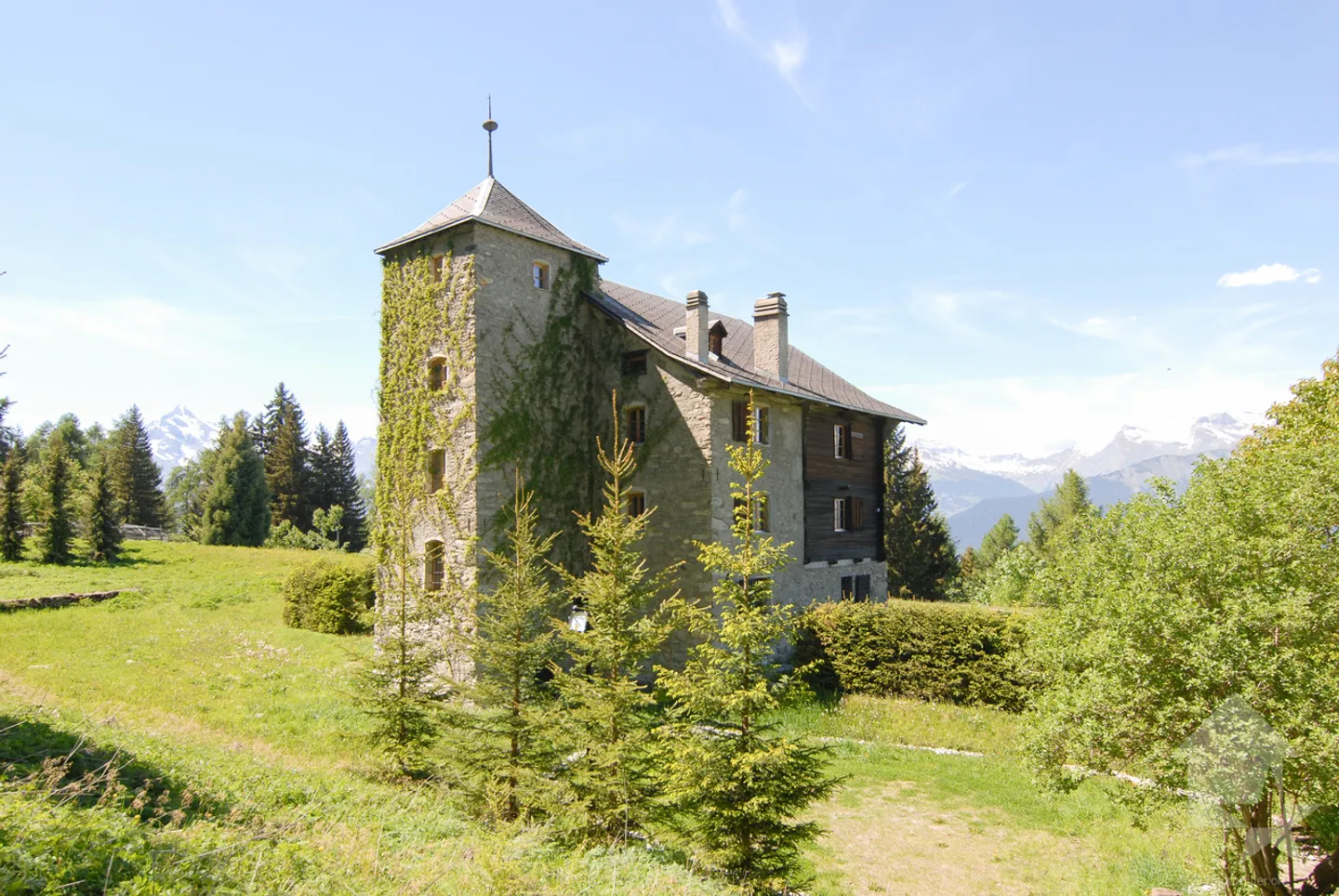 Domaine eccezionale ed esclusivo completamente ristrutturato - Foto 1 di 35