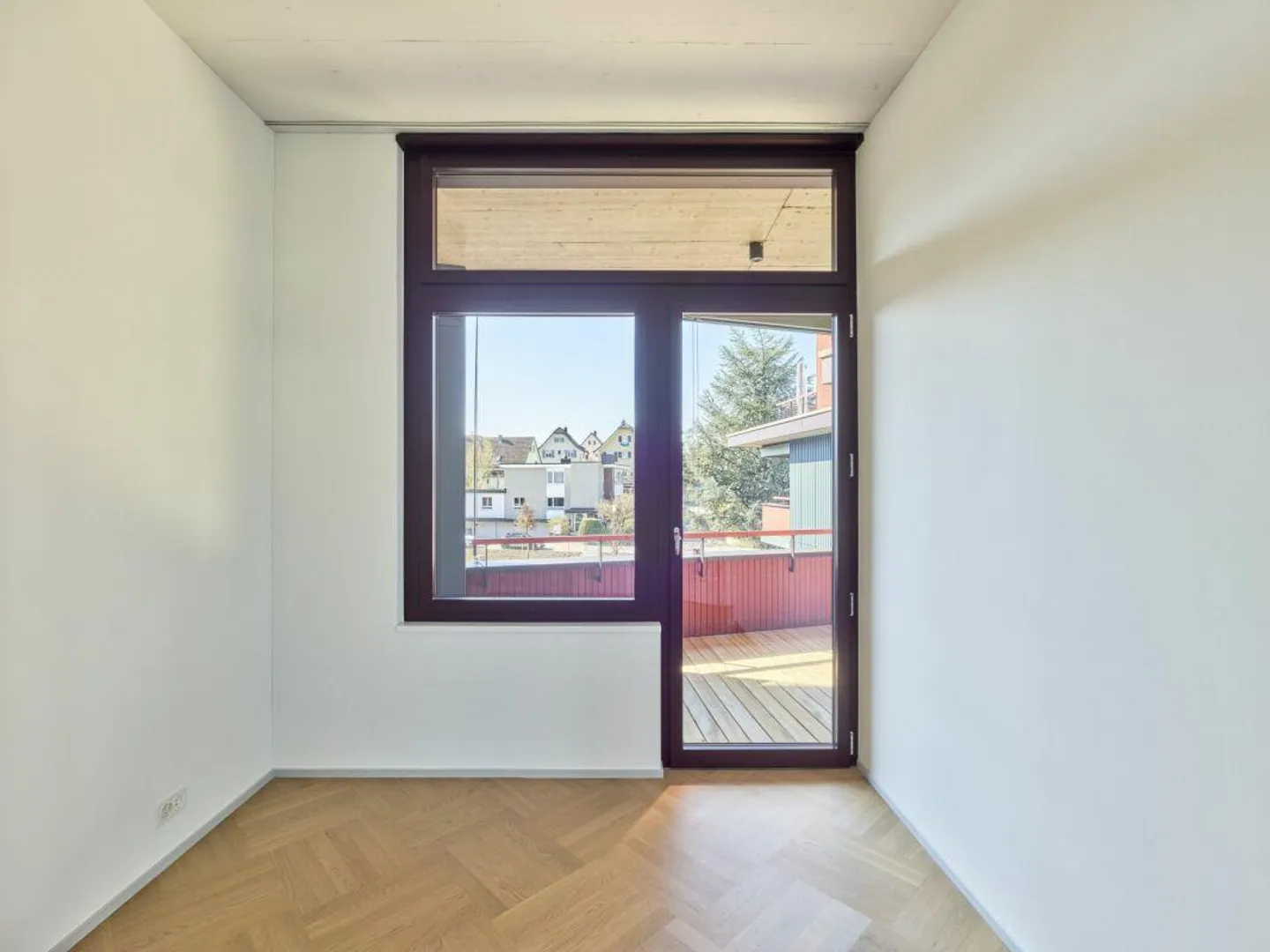 Room-high apartment in the new construction project "Chrüzacher" - Photo 11 of 12