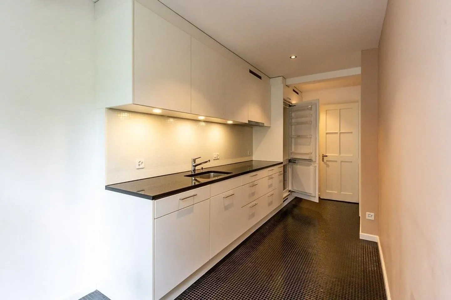Charmante Wohnung Nähe See - Foto 3 von 11