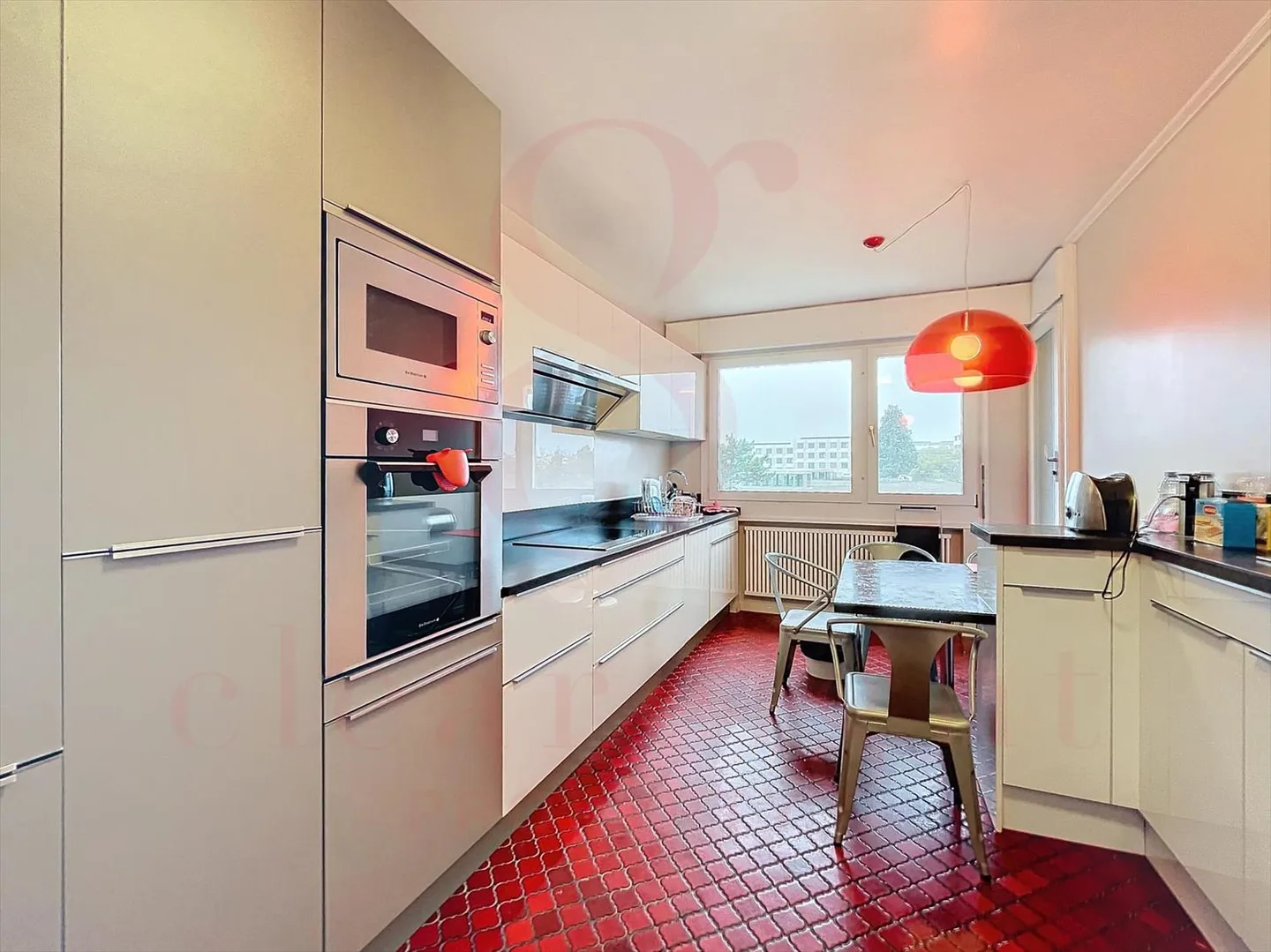 Wohnung mit atemberaubendem Blick - Foto 4 von 6