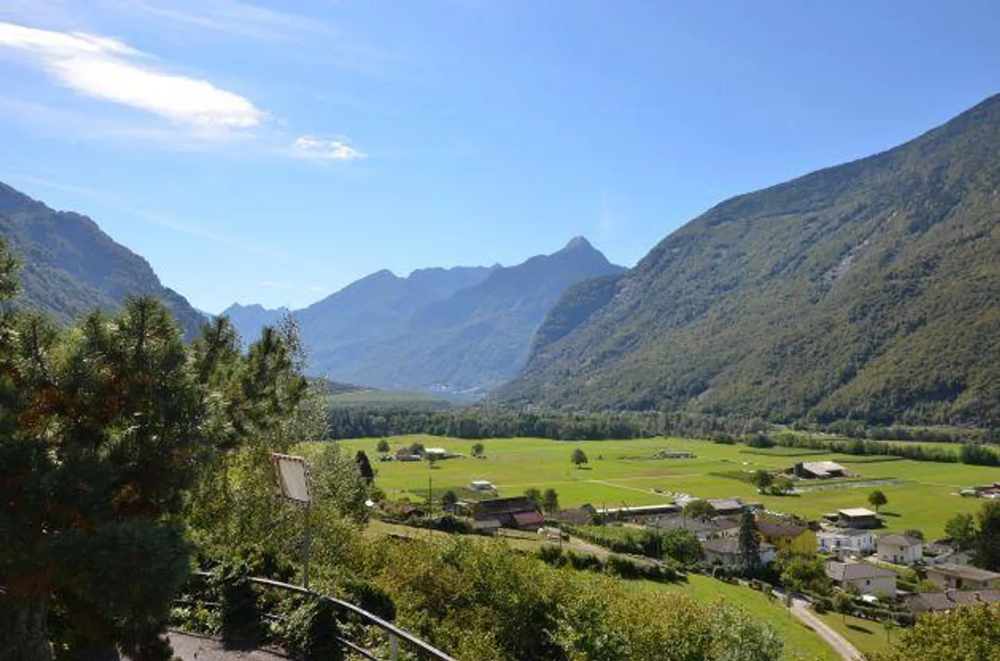 Charmantes Chalet im Sonnigen Tal - Foto 10 von 15