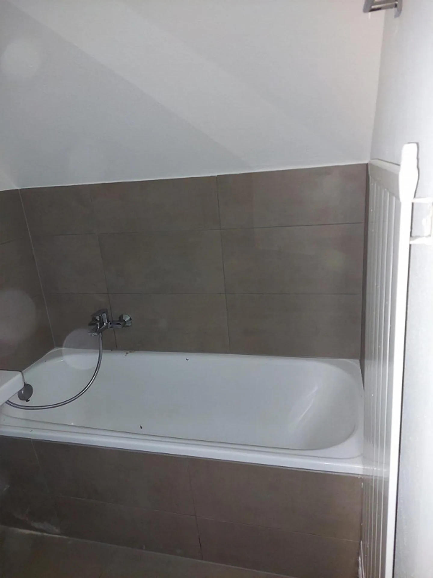 Renovierte 3 Zimmer Dachwohnung an ruhiger Lage - Foto 6 von 11